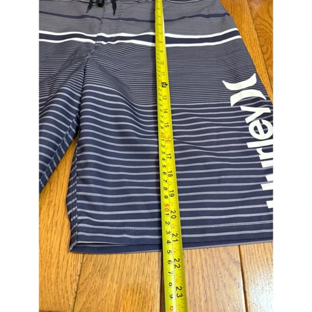 Hurley Mens Board Shorts Size‎ 32 Navy Blue Grey Striped Swim Trunks Logo Surf